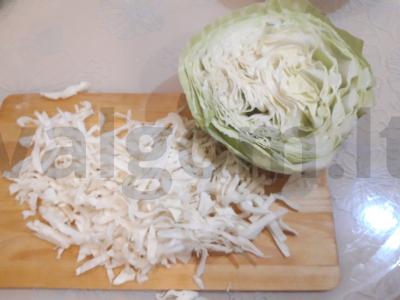 Kopūstai, troškinti su konservuota šamais Žingsnis 4