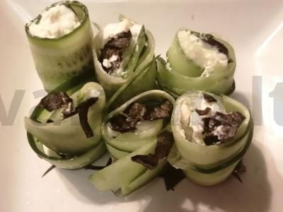 Agurkų ritinys be ryžių pagrindine nuotrauka