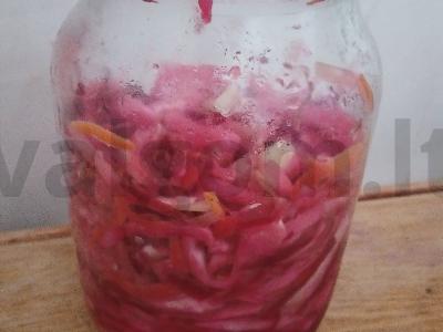 Marinuoti kopūstai su burokėliais Žingsnis 4