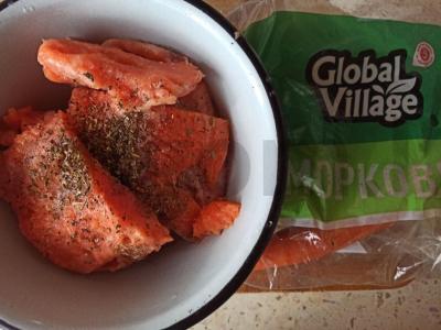 Garinta upėtakis su daržovėmis lėtoje viryklėje Žingsnis 1