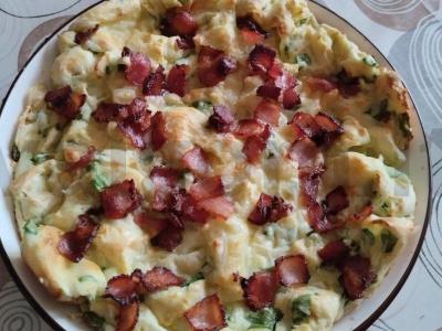 Matafanas su bekonu, sūriu ir žolelėmis pagrindine nuotrauka