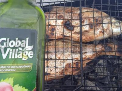 Žuvys ant grotelių, marinuotos vynuogių aliejuje su balzaminiu padažu Žingsnis 4