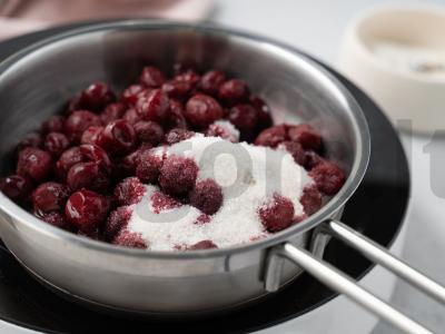 Vyšnių tortas „Korys“ Žingsnis 4