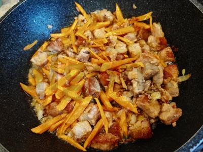 Grybų plovas su daržovėmis Žingsnis 5