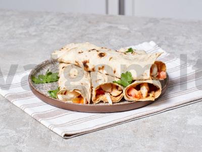 Namų ritinėliai lavaše pagrindine nuotrauka