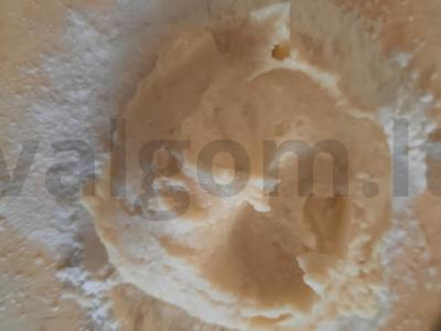 Bulvių zrazai su pievagrybiais Žingsnis 8