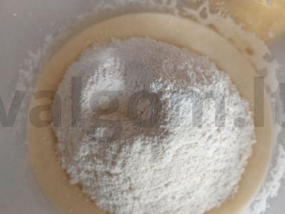 Gervuogių pyragas per 80 minučių Žingsnis 4