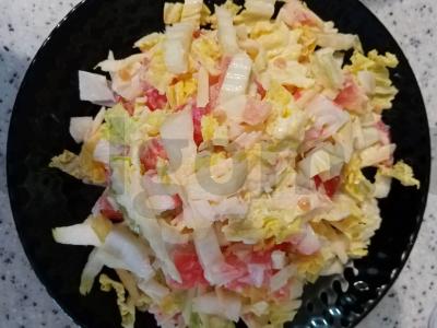 Lengvas krabų salotas per 5 minutes pagrindine nuotrauka