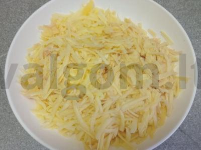 Bulviniai blynai su rūkyta lašiša Žingsnis 1