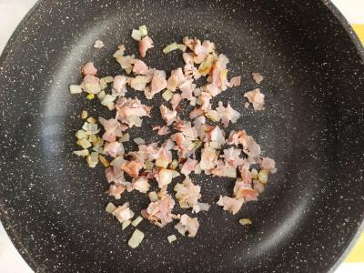 Penne su moliūgu ir bekonu Žingsnis 2