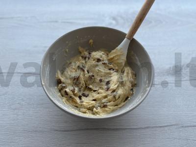 Raisiniai keksiukai Žingsnis 5