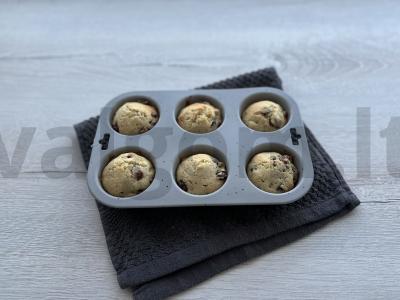 Raisiniai keksiukai Žingsnis 7