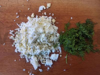 Hachapuri su virtų kiaušiniu ir krapais Žingsnis 4