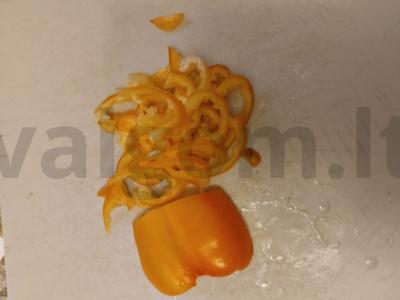 Salotos su midijomis, pomidorais ir sezamų padažu Žingsnis 3