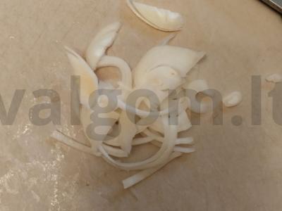 Salotos su midijomis, pomidorais ir sezamų padažu Žingsnis 4