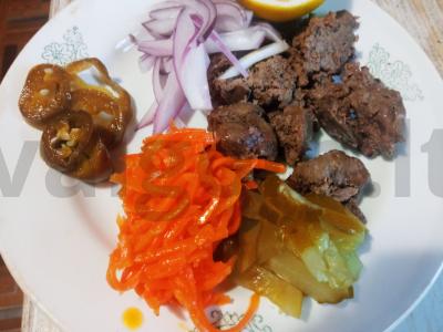 Aštrus vištienos kepenėlių salotas su apelsinu ir jalapeño Žingsnis 2