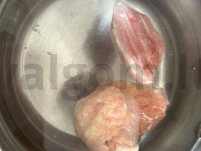 Vištienos sriuba su kukuliais Žingsnis 1