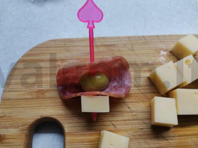 Kanarė su dešra ir alyvuogėmis Žingsnis 2