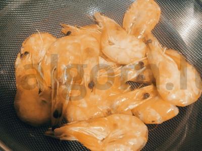 Tostai su krevetėmis ir alyvuogėmis Žingsnis 1