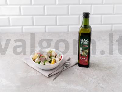 Salotas su žirniais ir feta pagrindine nuotrauka