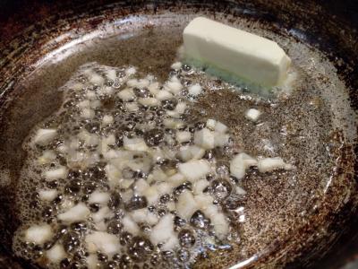 Švelni makaronai su krevetėmis ir grietinėle Žingsnis 2