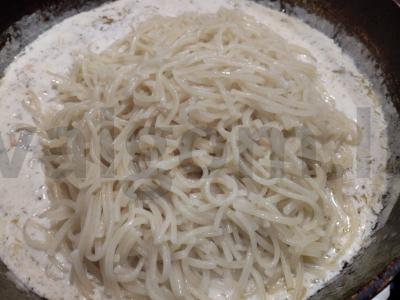 Švelni makaronai su krevetėmis ir grietinėle Žingsnis 6