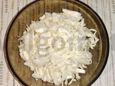 Kepta kopūstai su dešrelėmis Žingsnis 2