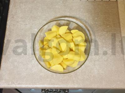 Troškinti daržovės su mėsa ir žaliais žirneliais Žingsnis 6