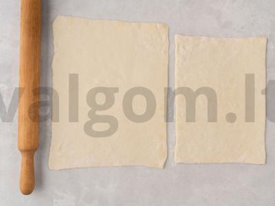 Sluoksniuotas uždaras pyragas su vištiena ir daržovėmis Žingsnis 7