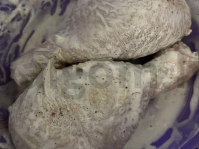 Vištienos blauzdelės su mažais bulvytėmis Žingsnis 1