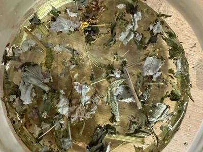 Raminantis arbata su limetu Žingsnis 3