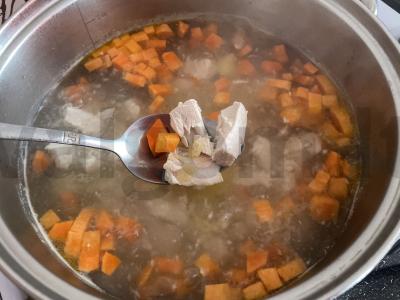 Lengvas vištienos filė sriuba su daržovėmis Žingsnis 6