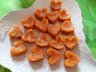 Namų saldainiai su džiovintomis abrikosais Žingsnis 4