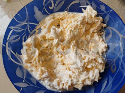 Tešlos valtelės su dešra ir sūriu Žingsnis 9