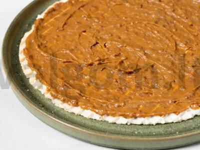 Greitas tortas iš vaflinio biskvito Žingsnis 4