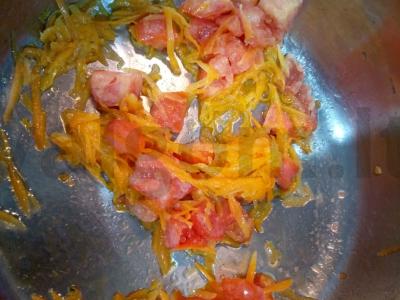 Vištienos sriuba su morkų ir pomidorų apkepu Žingsnis 2