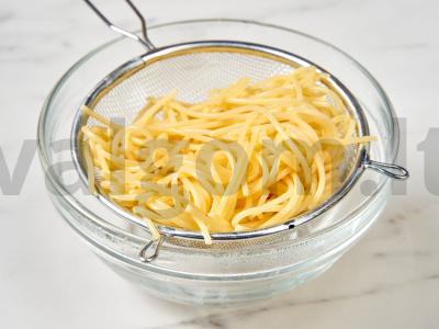 Spagečiai su karbonaro padažu Žingsnis 8