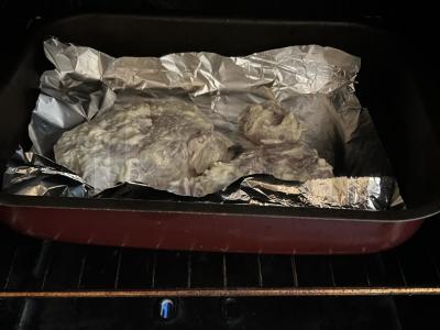 Kiauliena grietinėlės ir česnako padaže Žingsnis 3