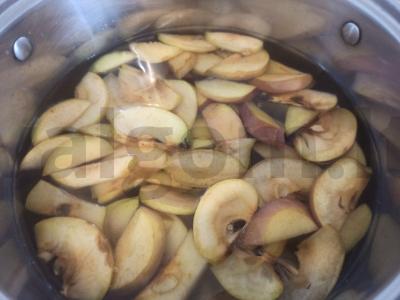 Obuolių gėrimas su ivan-čiu Žingsnis 2