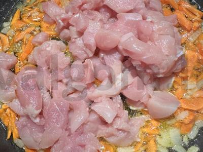 Aštrus naminis plovas su kalakutienos filė ir grietine Žingsnis 4