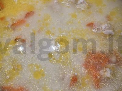 Aštrus naminis plovas su kalakutienos filė ir grietine Žingsnis 7