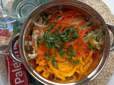 Greitai marinuota kopūstai su obuolių actu Žingsnis 6