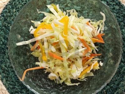 Greitai marinuota kopūstai su obuolių actu pagrindine nuotrauka