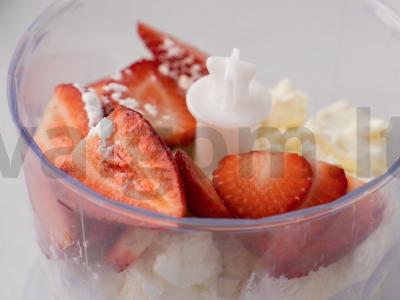 Tortas su braškėmis ir grietinėlėmis Žingsnis 1