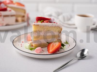 Tortas su braškėmis ir grietinėlėmis pagrindine nuotrauka