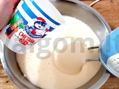 Sluoksniuotas pyragas su vyšniomis Žingsnis 2