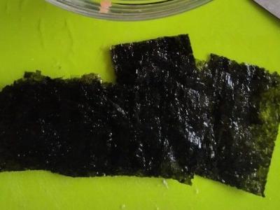 Salotos lieknėjantiems su raudonąja žuvimi ir nori lapais Žingsnis 6