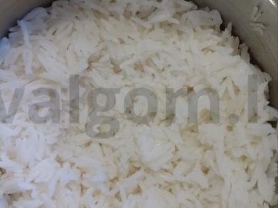 Sushi su agurkais ir paprikomis Žingsnis 1