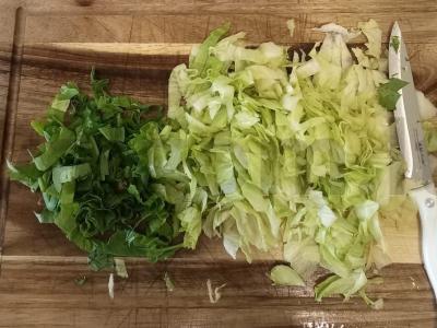 Avokadų ir pomidorų salotas Žingsnis 3