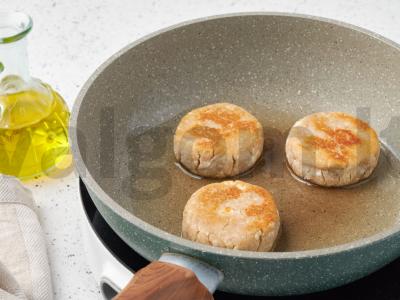 Varškėčiai su grikių miltais Žingsnis 4